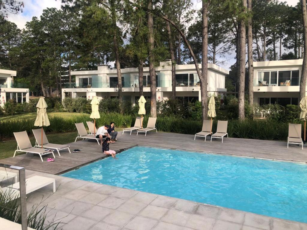 Garden View 2 Dormitorios Con Jardin Y Parrillero Hasta 7 Personas Пунта дел Есте Екстериор снимка